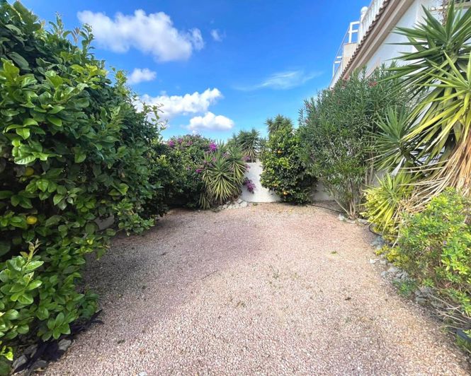 Image No.20-2 Bed Quad for sale