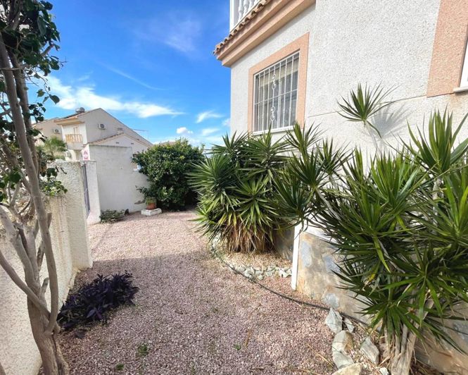 Image No.21-2 Bed Quad for sale