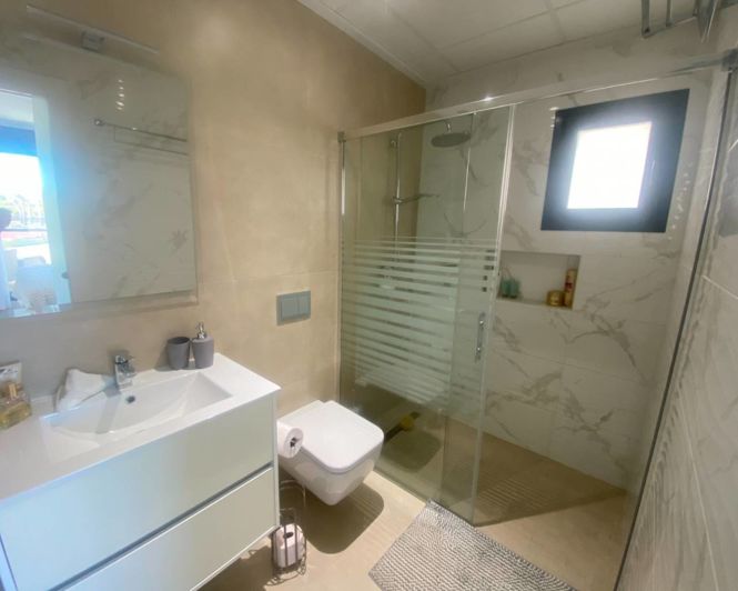 Image No.14-3 Bed Semi-Detached for sale