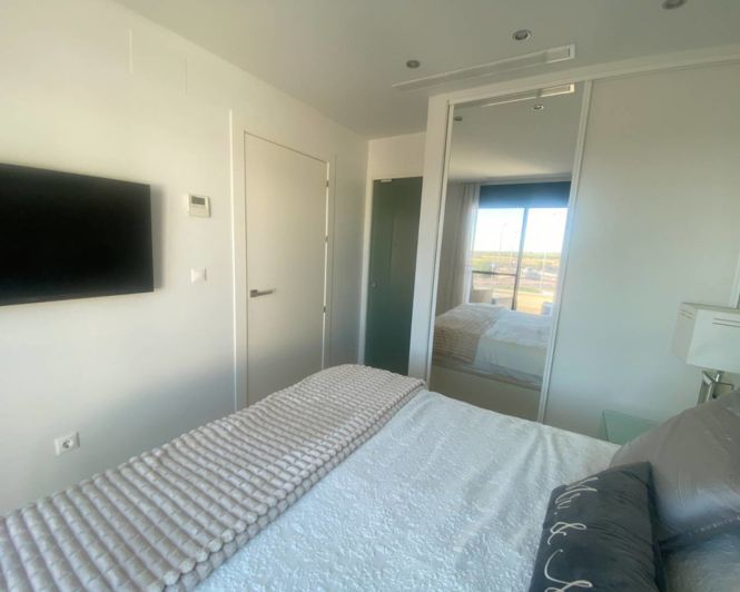 Image No.16-3 Bed Semi-Detached for sale