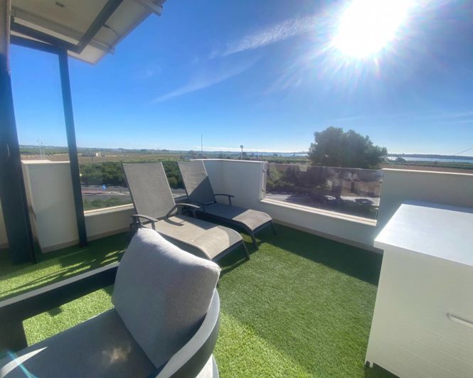 Image No.22-3 Bed Semi-Detached for sale