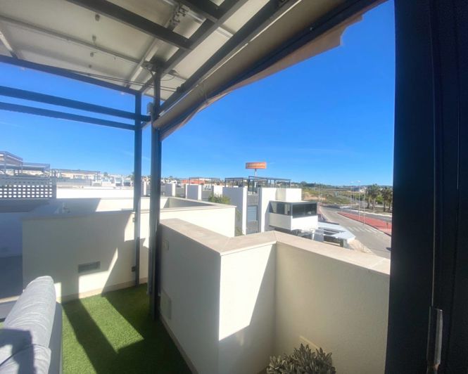 Image No.23-3 Bed Semi-Detached for sale