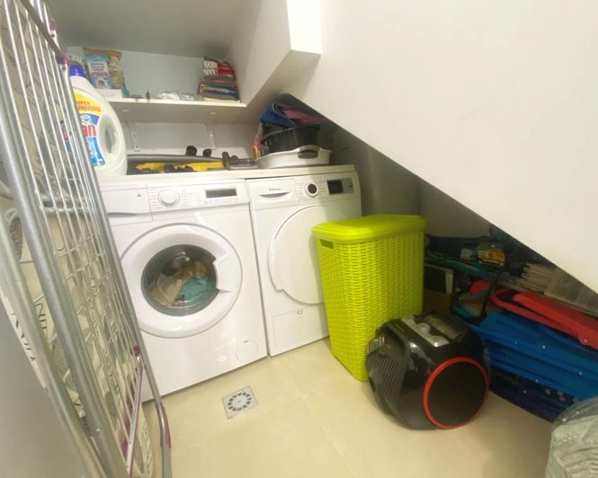 Image No.30-3 Bed Semi-Detached for sale