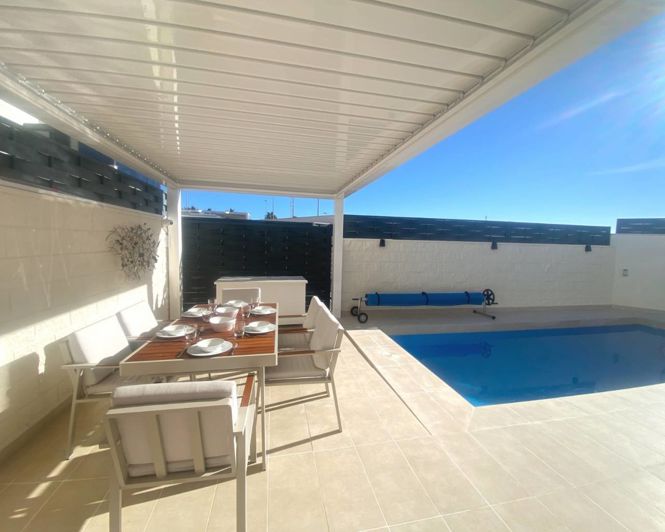 Image No.39-3 Bed Semi-Detached for sale