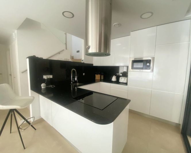 Image No.4-3 Bed Semi-Detached for sale