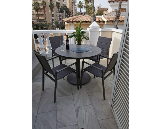 Image No.20-2 Bed Apartment for sale