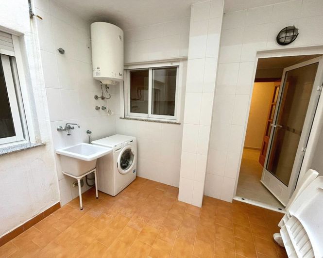 Image No.8-3 Bed Apartment for sale