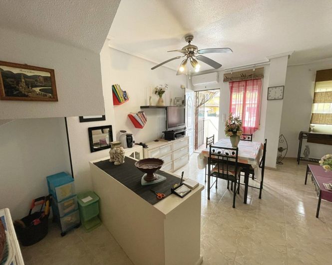 Image No.5-3 Bed Townhouse for sale