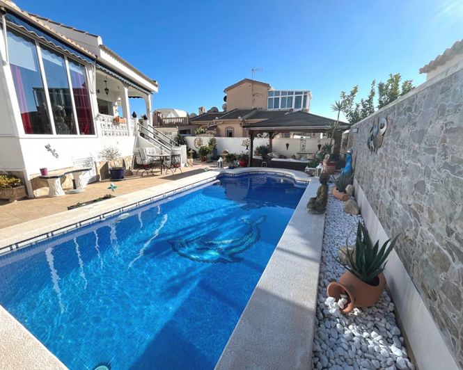 Image No.31-3 Bed Villa for sale