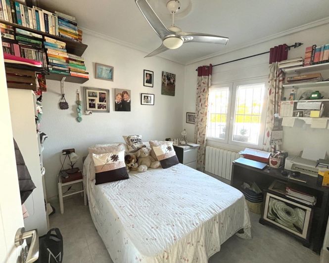 Image No.8-3 Bed Villa for sale