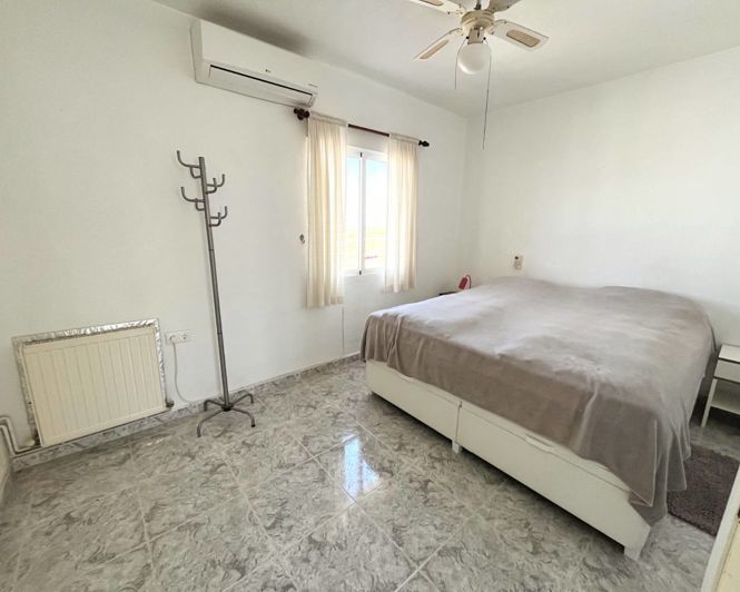 Image No.19-3 Bed Villa for sale