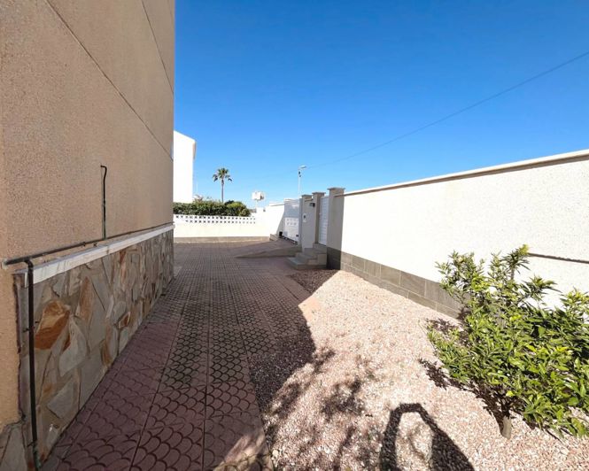 Image No.34-3 Bed Villa for sale