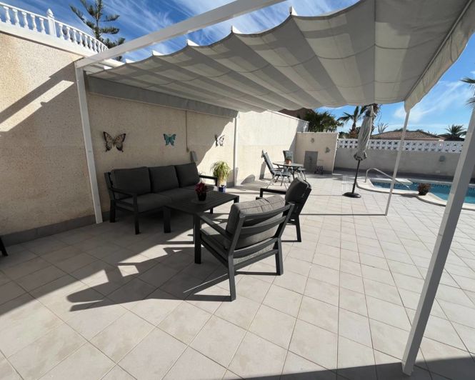 Image No.40-3 Bed Villa for sale