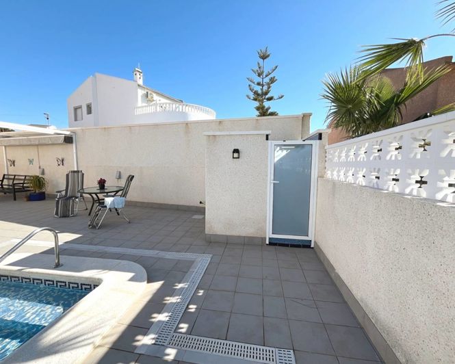 Image No.41-3 Bed Villa for sale