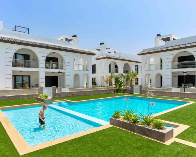 Image No.28-2 Bed Apartment for sale