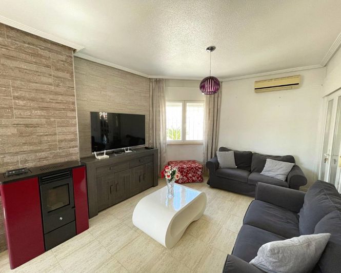 Image No.4-3 Bed Villa for sale