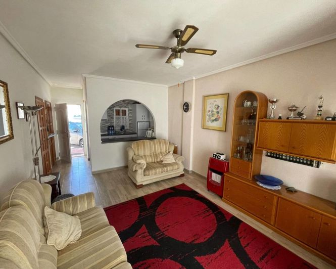 Image No.8-2 Bed Townhouse for sale