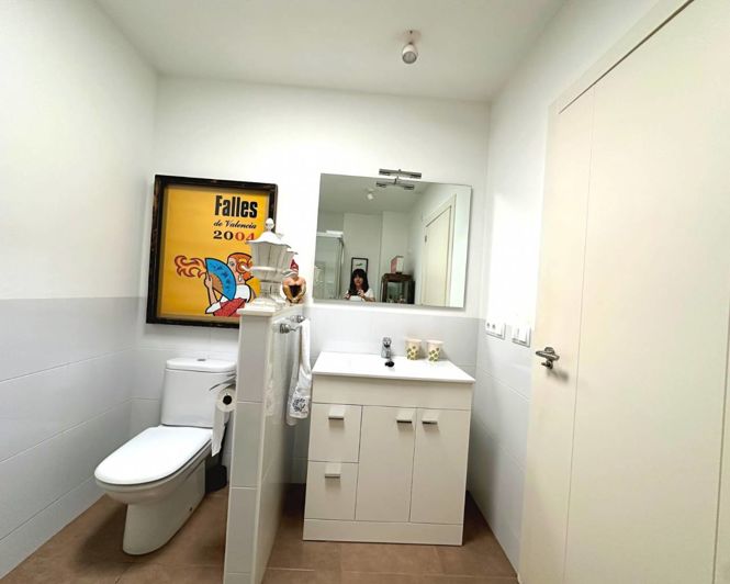 Image No.24-2 Bed Apartment for sale