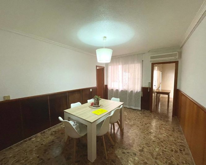 Image No.5-4 Bed Apartment for sale