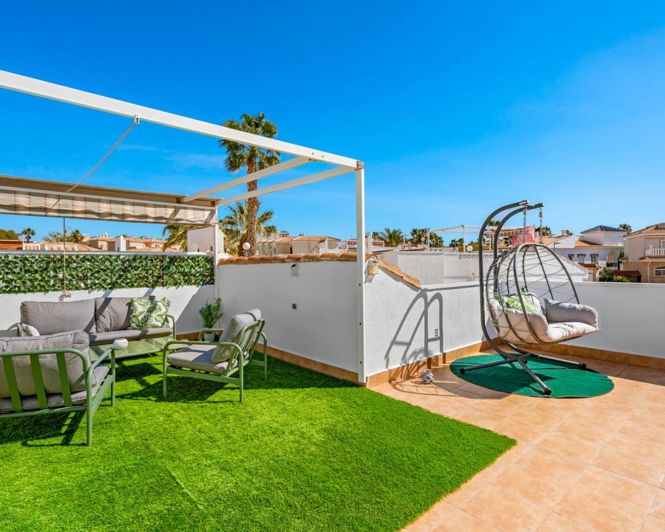 Image No.23-3 Bed Semi-Detached for sale