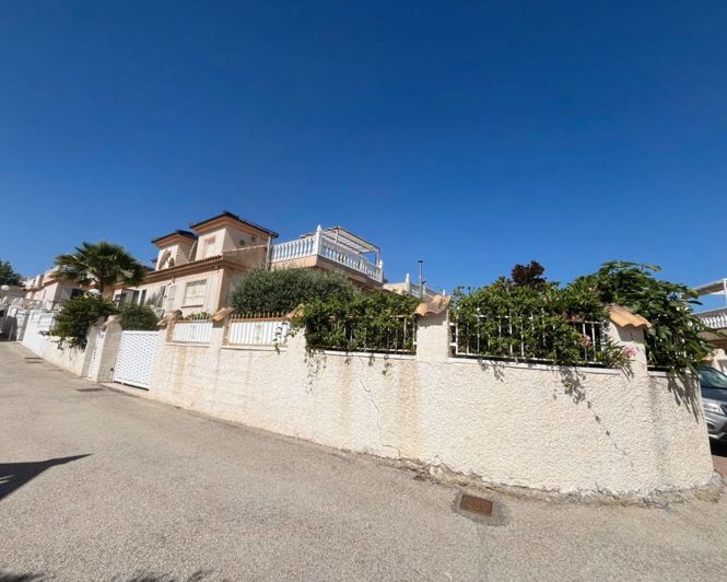 Image No.3-2 Bed Quad for sale
