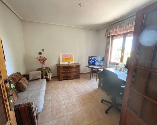 Image No.13-4 Bed Villa for sale