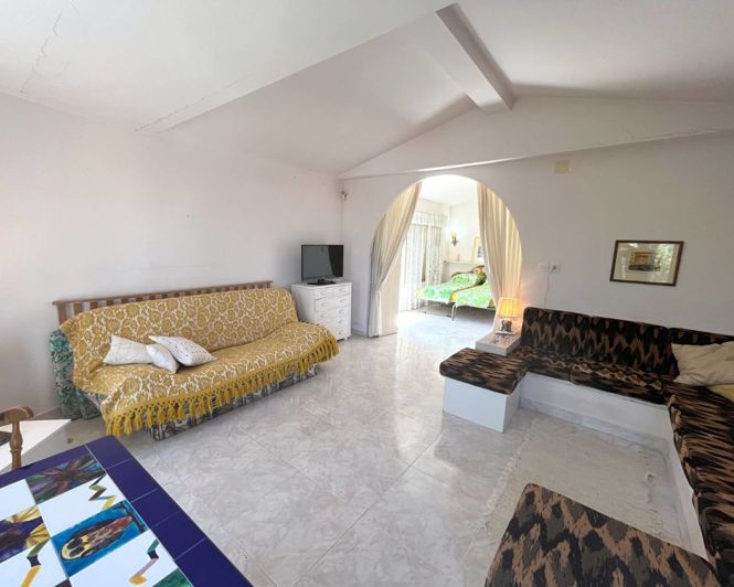 Image No.22-4 Bed Villa for sale