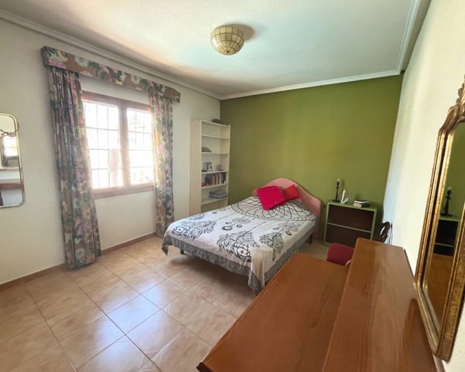 Image No.25-4 Bed Villa for sale