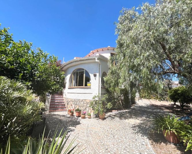 Image No.6-4 Bed Villa for sale