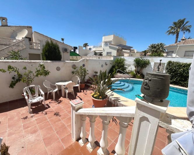 Image No.35-4 Bed Villa for sale