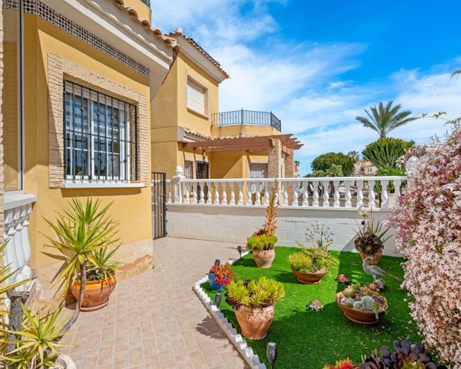 Image No.26-3 Bed Villa for sale