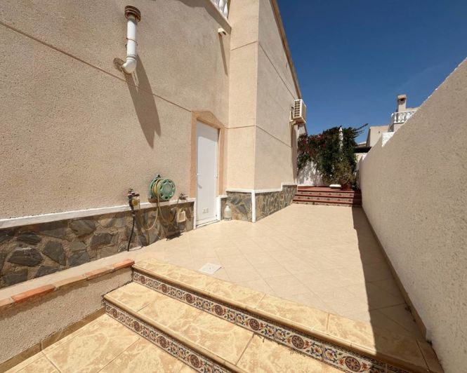 Image No.18-2 Bed Villa for sale