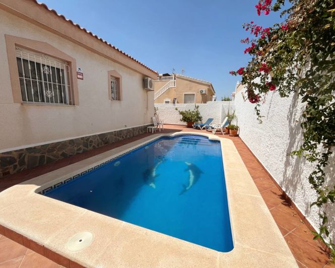 Image No.21-2 Bed Villa for sale