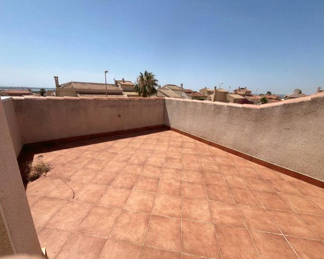 Image No.25-2 Bed Villa for sale