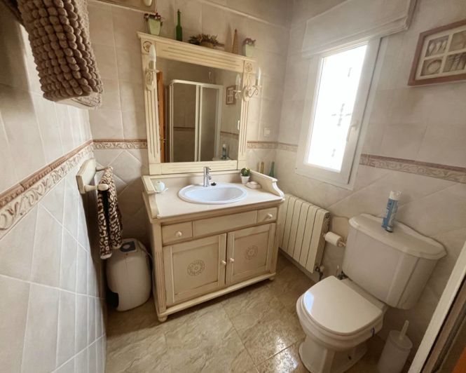 Image No.19-4 Bed Villa for sale