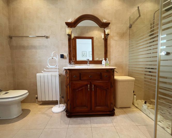 Image No.22-4 Bed Villa for sale