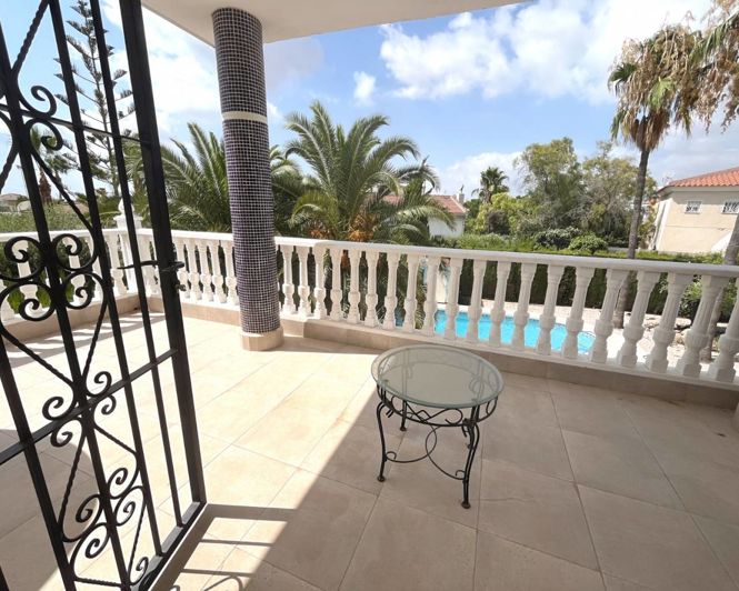 Image No.25-4 Bed Villa for sale