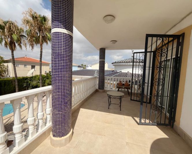 Image No.26-4 Bed Villa for sale