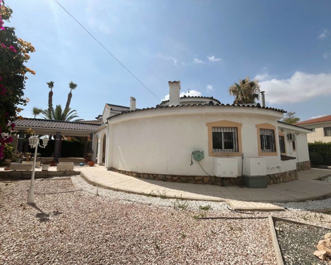 Image No.33-4 Bed Villa for sale