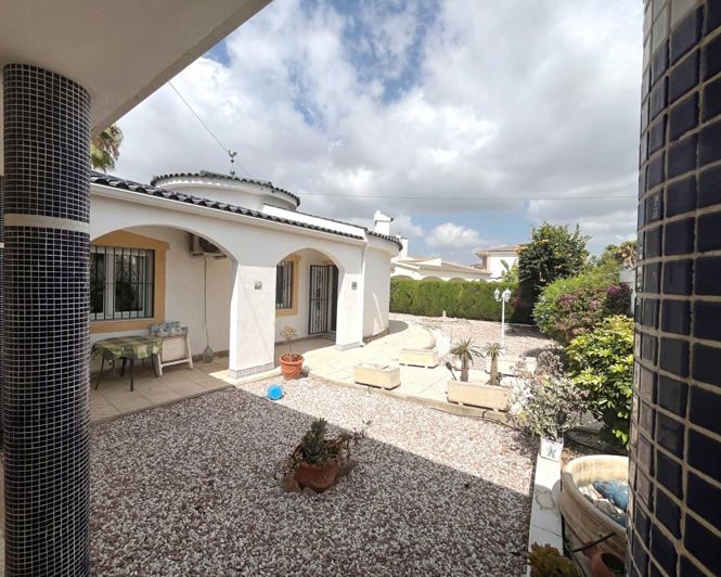 Image No.34-4 Bed Villa for sale