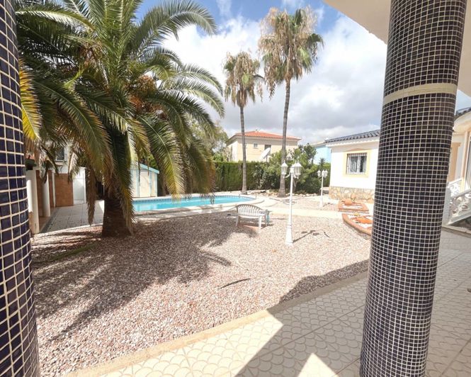 Image No.36-4 Bed Villa for sale