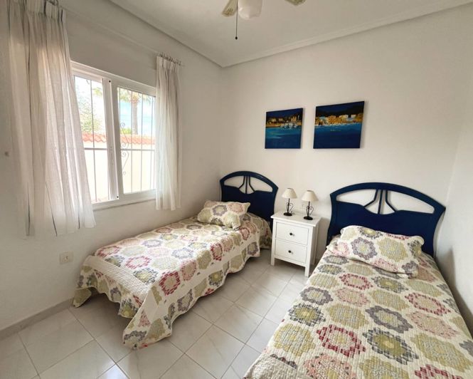 Image No.16-4 Bed Villa for sale
