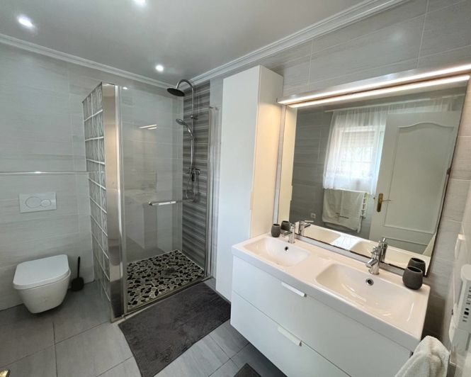 Image No.21-4 Bed Villa for sale