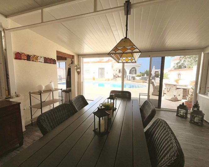 Image No.35-4 Bed Villa for sale