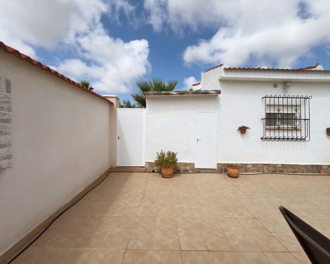 Image No.40-4 Bed Villa for sale