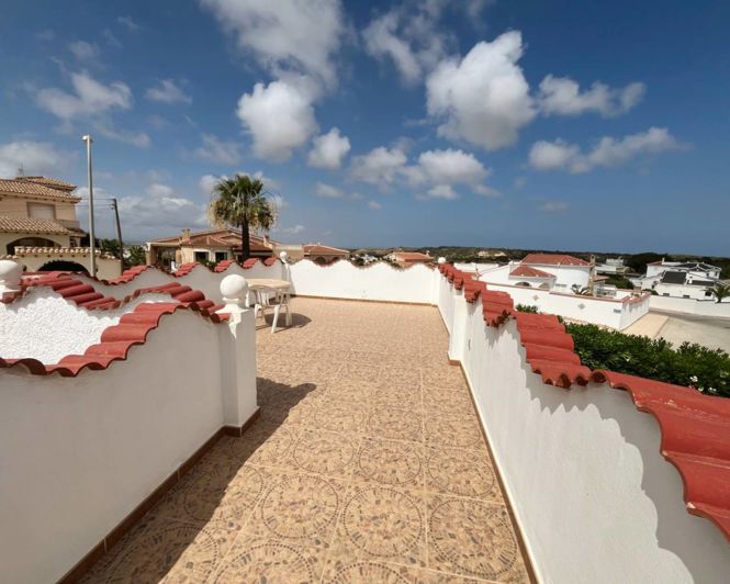 Image No.45-4 Bed Villa for sale