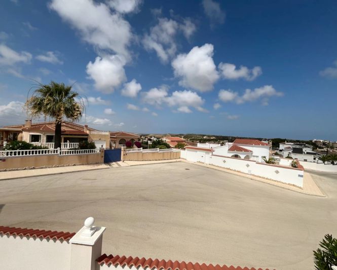 Image No.46-4 Bed Villa for sale