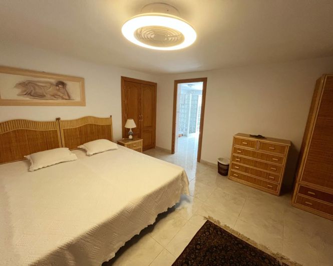 Image No.24-6 Bed Villa for sale