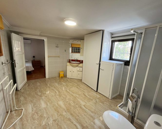 Image No.27-6 Bed Villa for sale