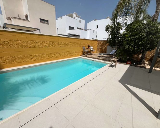 Image No.27-2 Bed Villa for sale